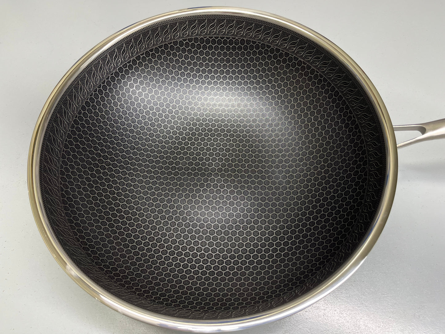 Laser Coating Deep frying  Pan stainless Steel 30cm and 32cm