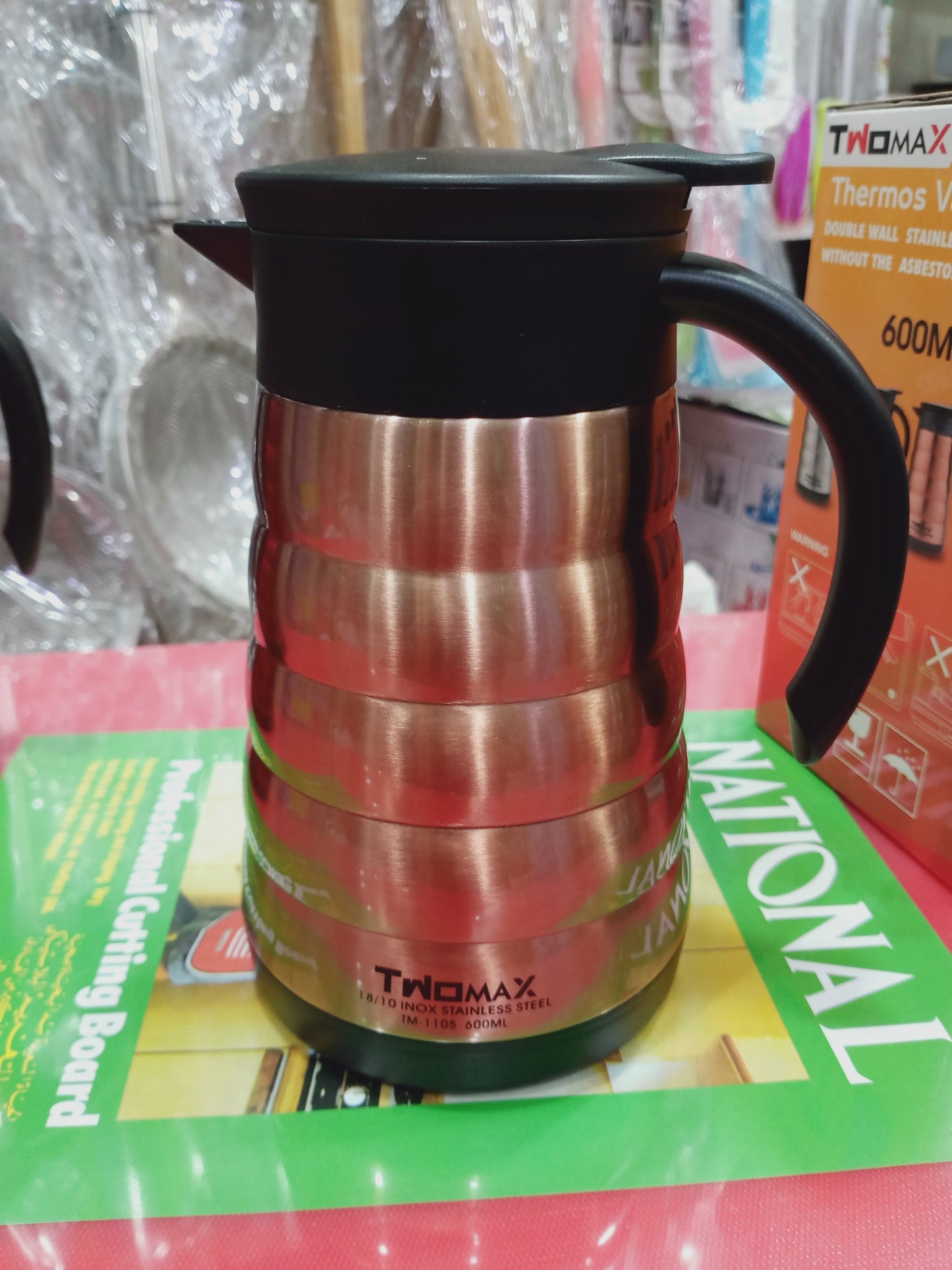 Gawadar Import™ Imported Stainless steel thermos with capacity of 600 ml