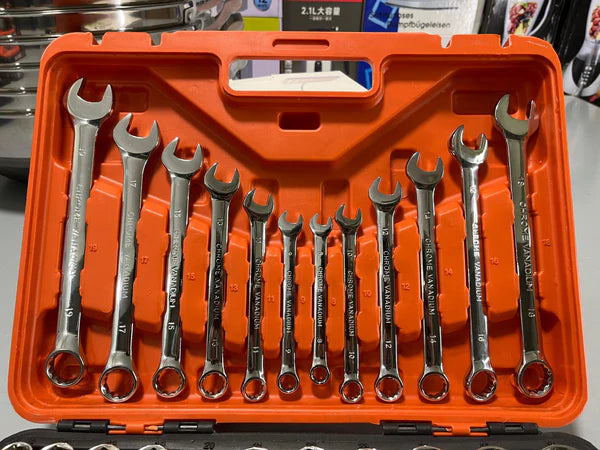 Taiwan Lot Imported 61-Piece Tool Kit