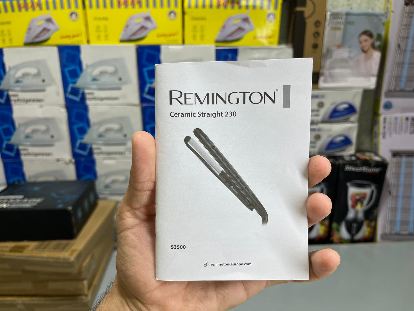 Remington Ceramic Straight 230 Hair Straightener Model $3500